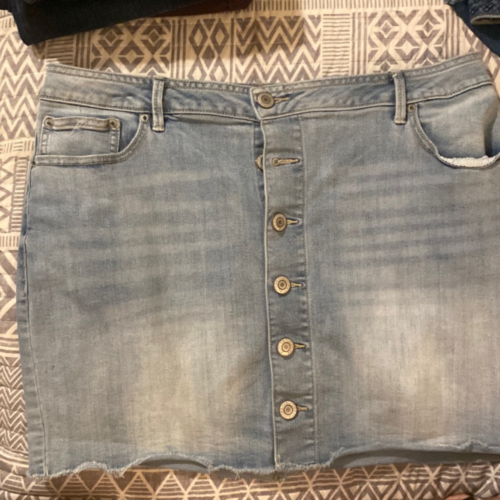 Denim skirt
